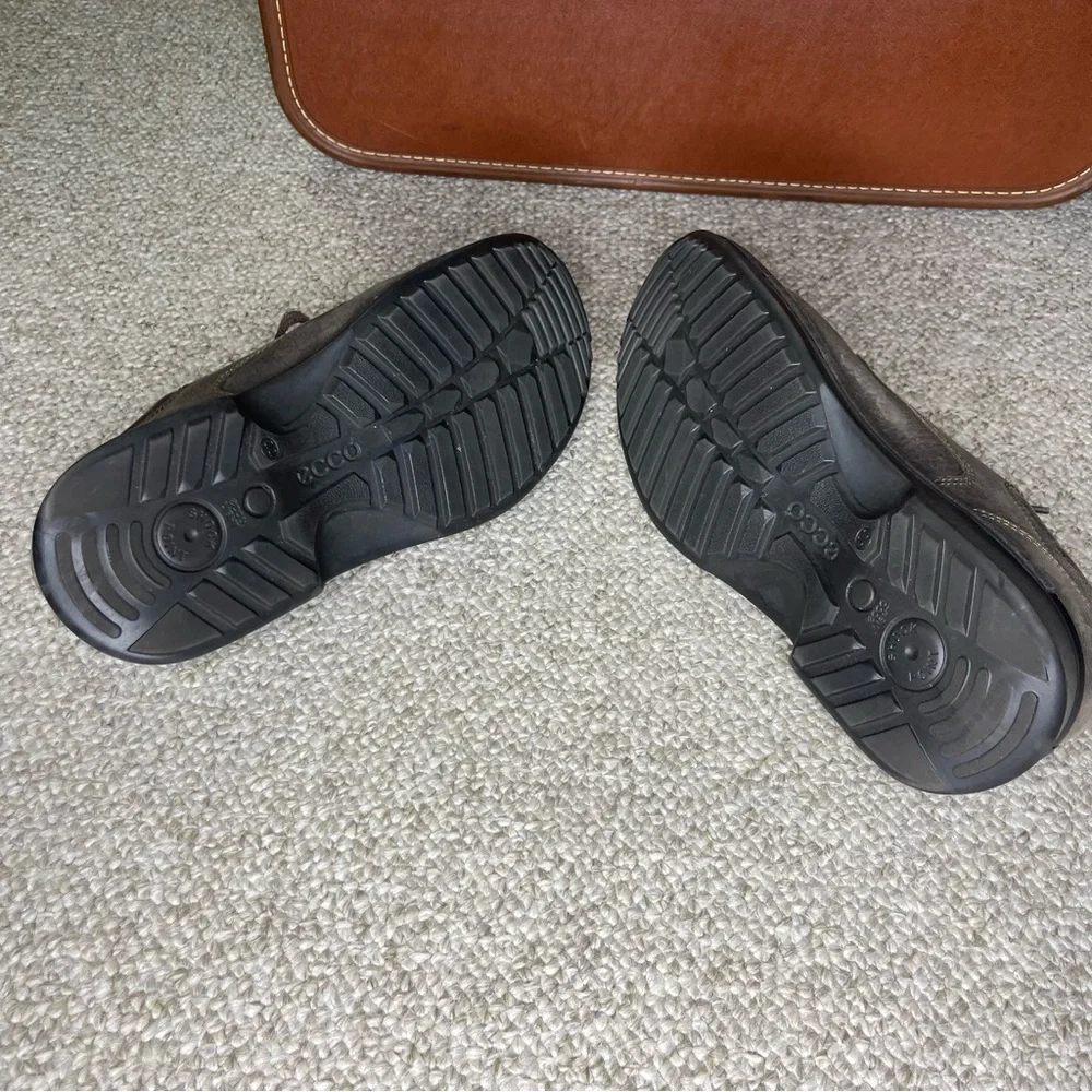 Ecco leather shoes